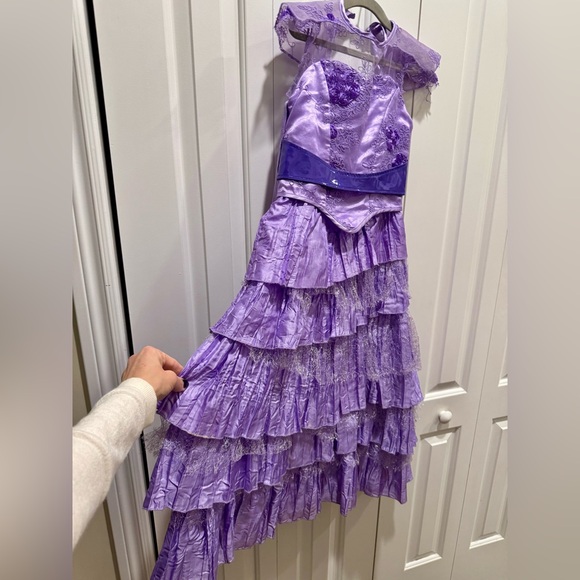 Disney Chasing Fireflies Descendants Mal Long Tier Ruffle Dress Girls 6 Costume - Picture 4 of 16